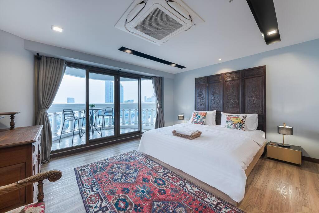 Central Bangkok, 5 Stars River View & Characteristic Decor 외부 사진