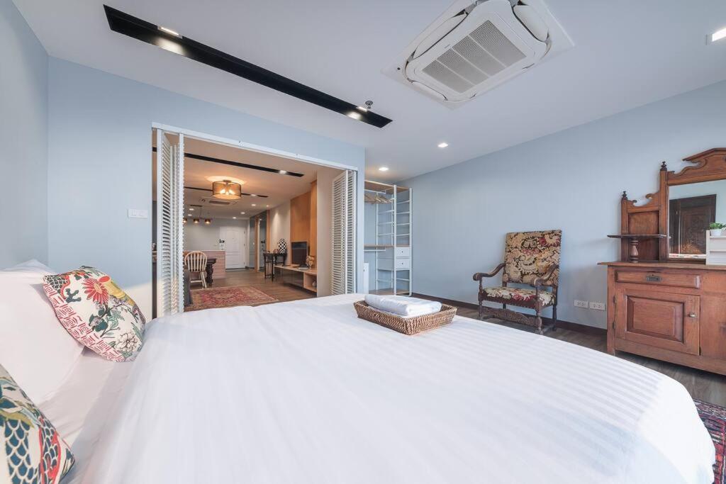 Central Bangkok, 5 Stars River View & Characteristic Decor 외부 사진